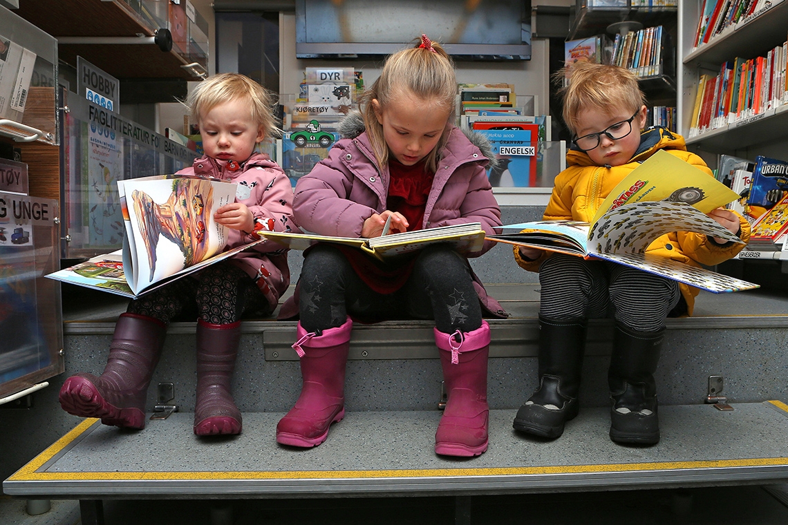 Bibliotek på hjul  – ut til folket