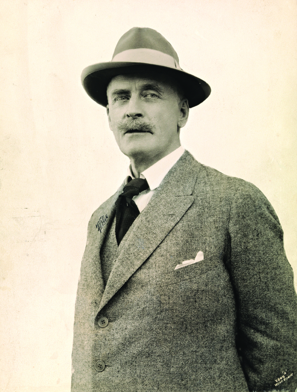 53-56 Hamsun_portrett.jpg